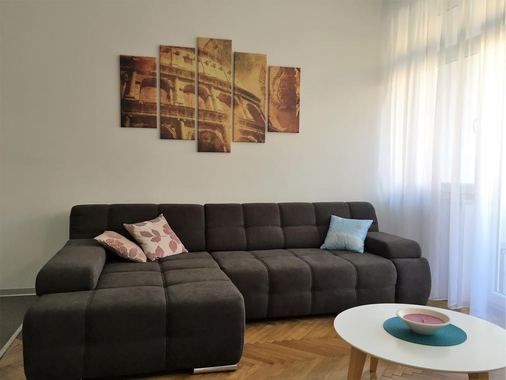 Arenacentar Apartments PUY Eksteriør bilde