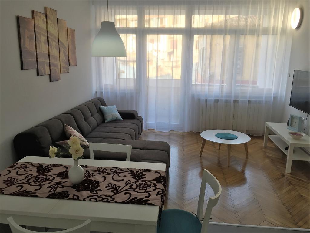 Arenacentar Apartments PUY Eksteriør bilde